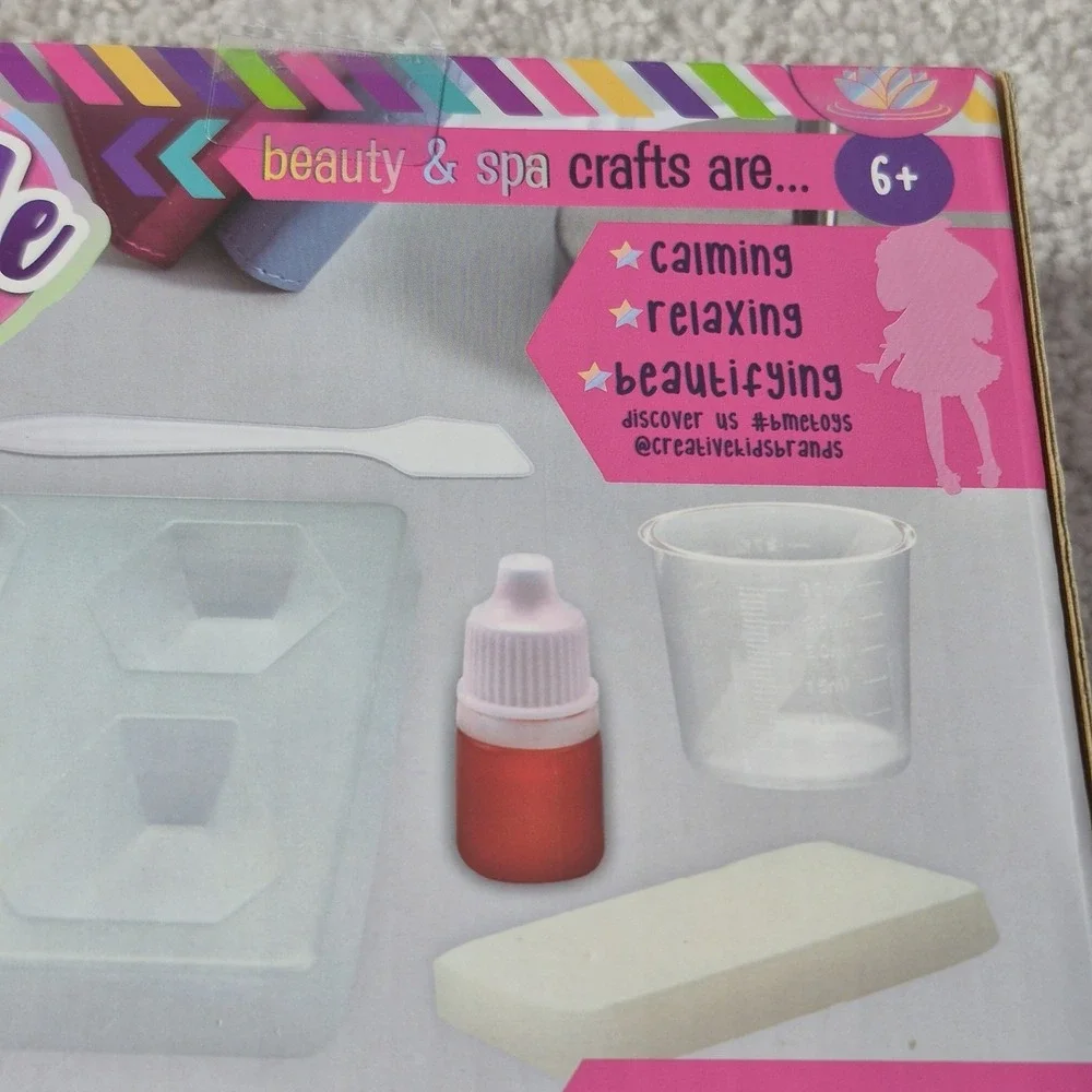 BMe Gem Soap Kit Age 6+ Beauty & Spa Make Your Own Soap Crafting For Kids New